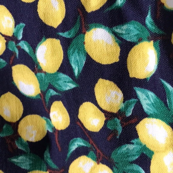 NWT Counterparts super stretch Slimming Sensation lemon design pull on shorts - Picture 9 of 9